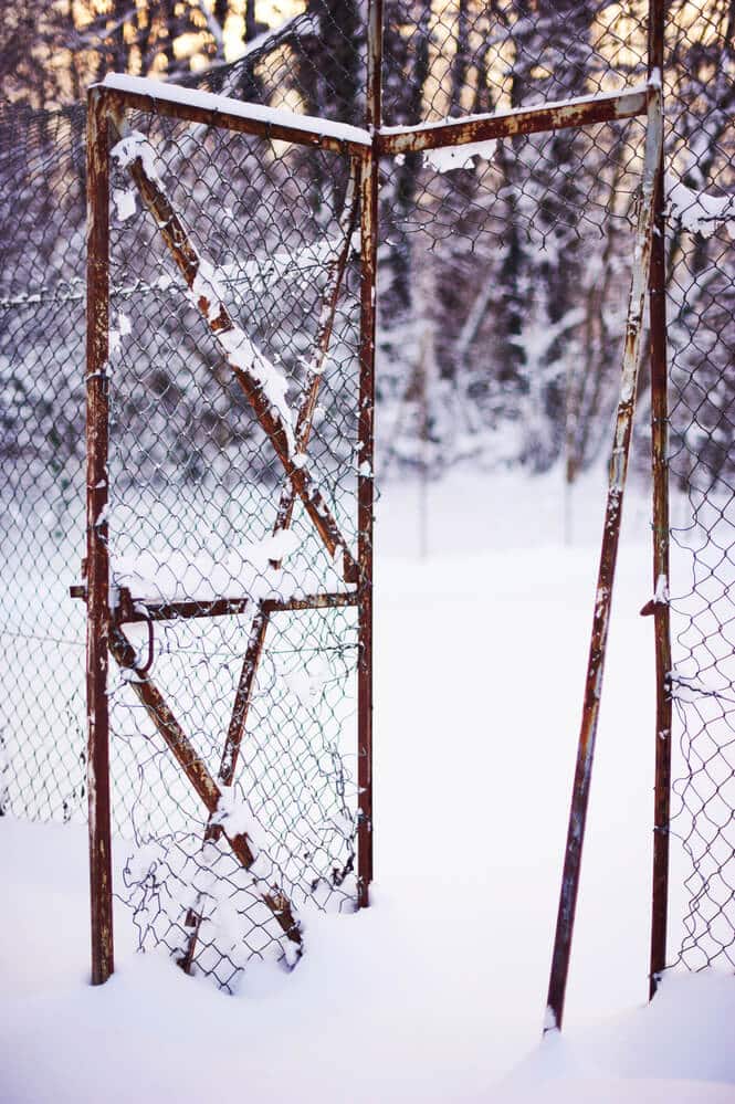 Common Fence Building Mistakes that You Should Not Ignore