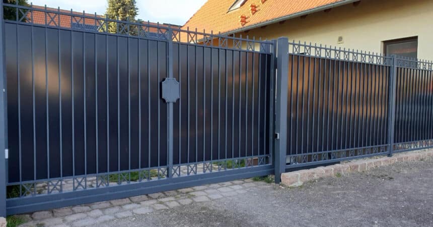 How to Maintain Your Fence for Longevity: Expert Tips from Big Easy Iron Works Blog-Image